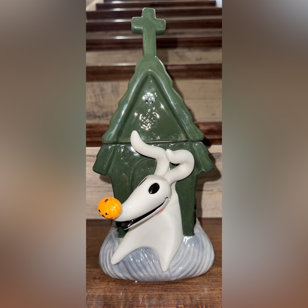 🥰 Disney Nightmare Before Christmas Zero And His Dog House Cookie Jar Canister